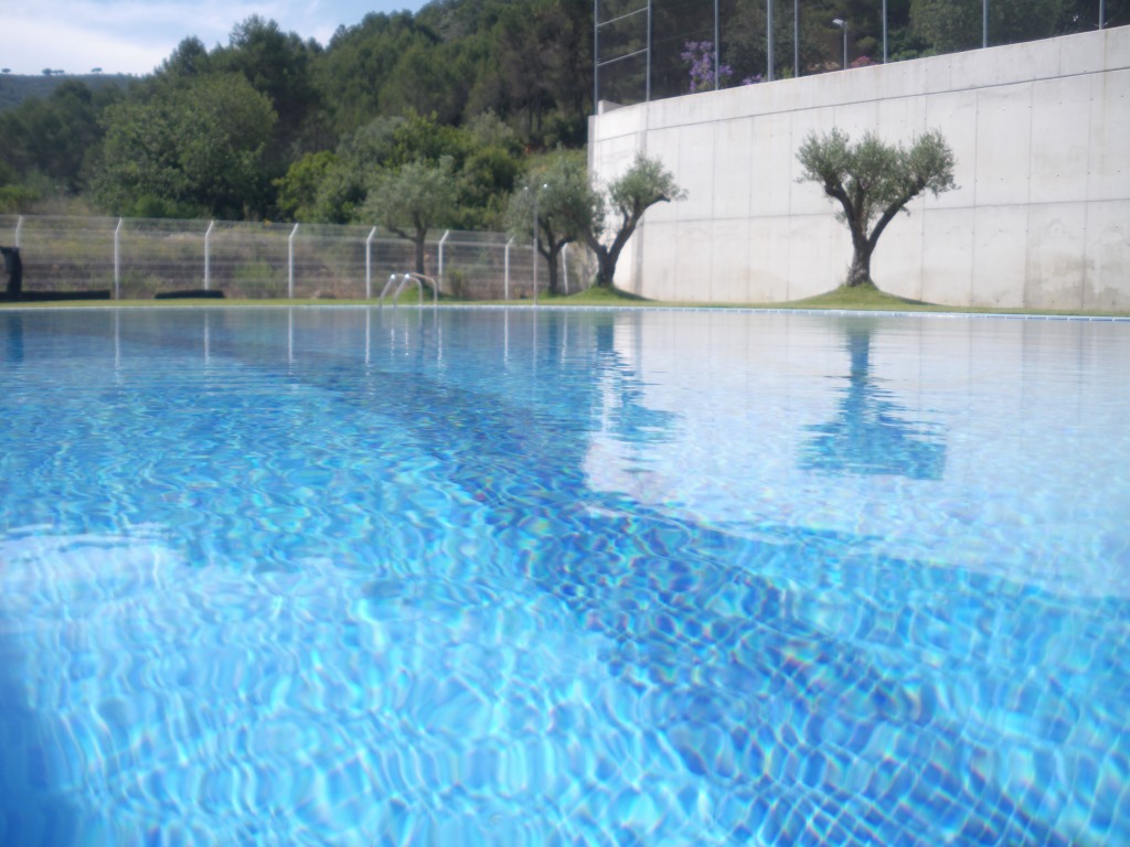 Piscina 2017. Abierta desde el 21 de junio. Horarios y precios a partir del 1 de julio. Celebración del dia de San Juan.